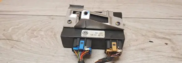 Volkswagen PASSAT B5.5 Comfort/convenience module 1J0959799AJ 1jm907291a 5DK00795461