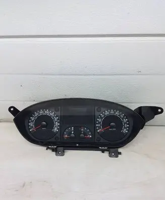 Iveco Daily 4th gen Speedometer (instrument cluster) 503001480201 69502589