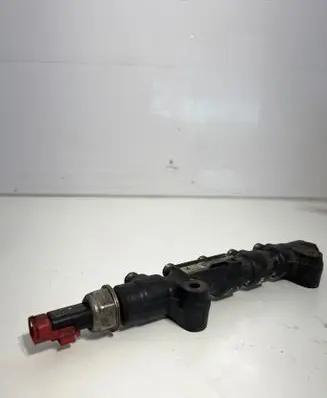 Ford Focus C-MAX Fuel main line pipe 9654592680