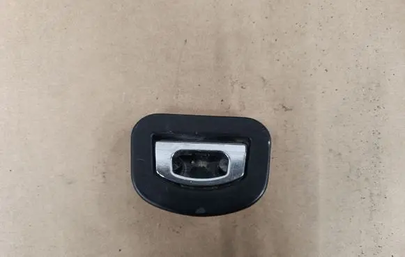 Maserati Ghibli Tie down hook / loop