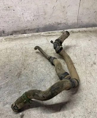 Dacia Sandero II Engine coolant pipe/hose