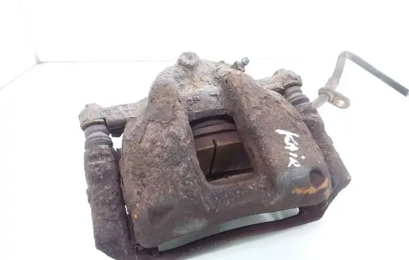 Honda CR-V Front brake caliper