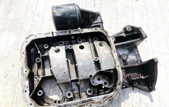 Toyota Avensis T250 Oil sump