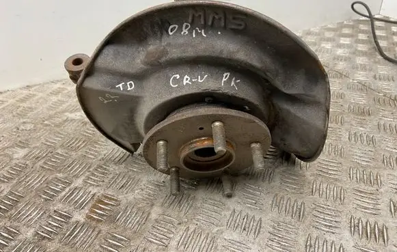 Honda CR-V Front wheel hub