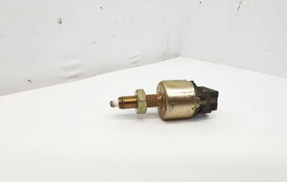 KIA Sorento Brake pedal sensor switch 938103E000