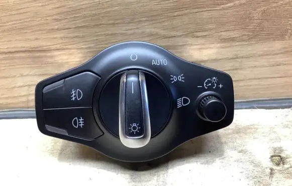 Audi A4 S4 B8 8K Light switch 8K0941531AS