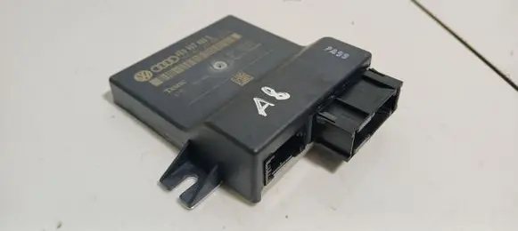Audi A8 S8 D3 4E Gateway control module 4E0907468E