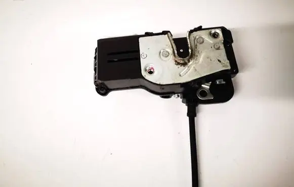 Tesla Model S Rear door lock 600891199d 6008911-99-d