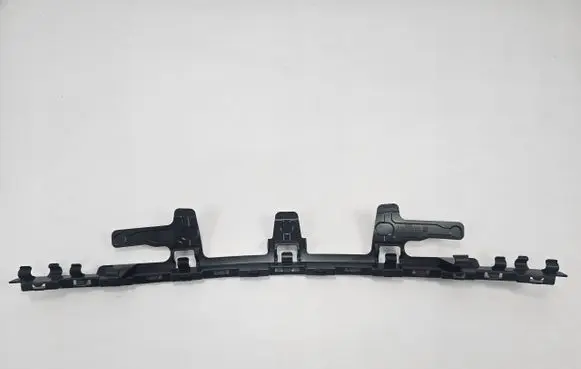 Opel Insignia B Front bumper mounting bracket 39107472