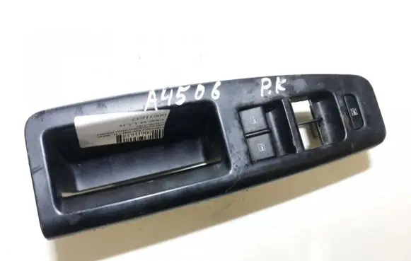 Volkswagen Polo Electric window control switch 6q1867171d