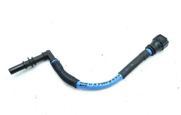 Peugeot 208 II Fuel line pipe 