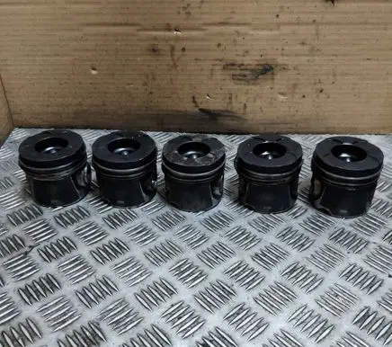 Volvo XC90 Piston 
