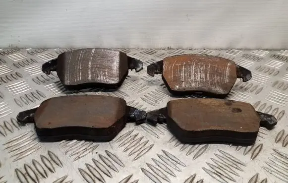 Audi A1 Brake pads (front) 