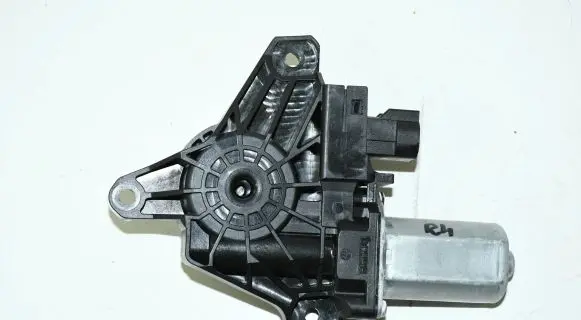 Jeep Renegade Rear door window regulator motor