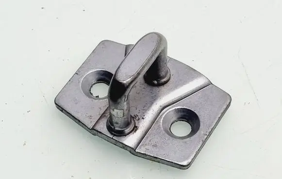 BMW 5 F10 F11 Front door lock loop/hook striker 724963