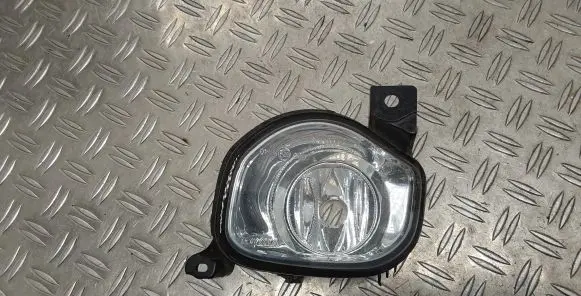 Toyota Avensis T250 Front fog light