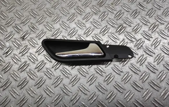 Mercedes-Benz B W245 Rear door interior handle A1697601061 JC329481