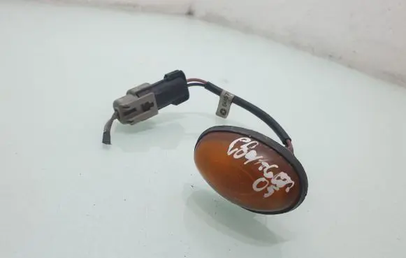 Chrysler Voyager Front fender indicator light 04857110K