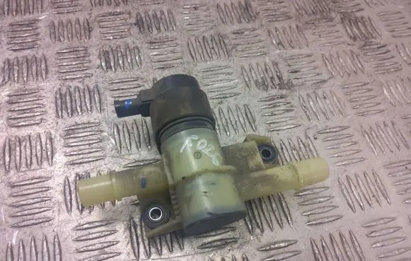 Seat Leon IV Electric auxiliary coolant/water pump 5QF201549