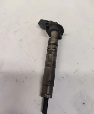 Mercedes-Benz ML W164 Fuel injector A6420701187