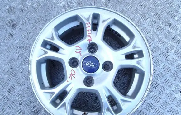 Ford Fiesta R14 alloy rim sdf