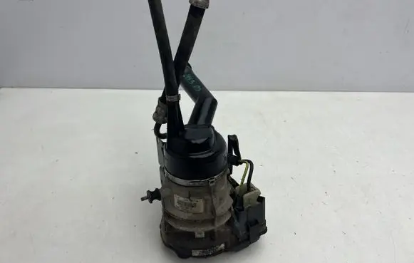 Peugeot RCZ Power steering pump 9670700480
