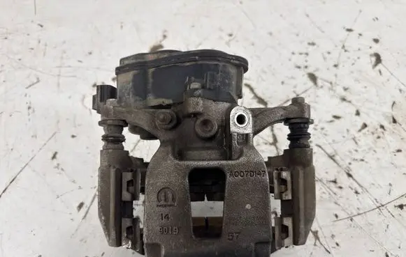 Dodge RAM Rear brake caliper A007D147 51AC55087A0 68412367AA