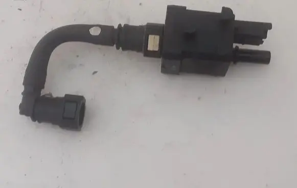 KIA Carnival Fuel temperature sensor 9305117B