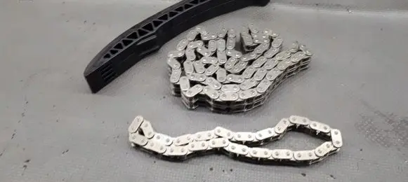 Mercedes-Benz Sprinter W906 Timing chain (engine) A6110520016