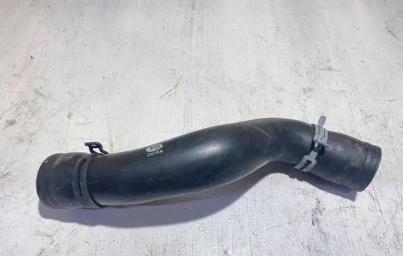 Land Rover Range Rover Sport L494 Engine coolant pipe/hose CPLA8584CA CV1KA