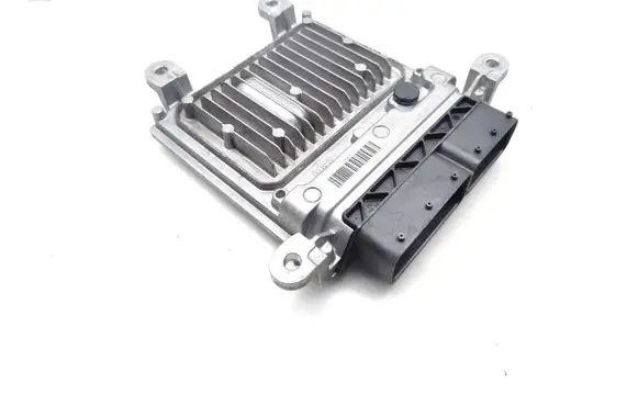 Mercedes-Benz C W204 Engine control unit/module A6511500126 28208056 A0054469240