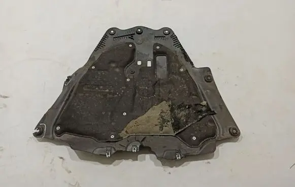 Dacia Jogger Engine splash shield/under tray 758929087R