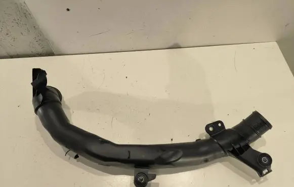 Volkswagen Golf V Intercooler hose/pipe 5N0145840C