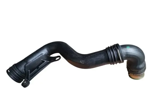 Volkswagen Golf V Intercooler hose/pipe 1K0145762CK