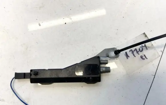 Mercedes-Benz A W168 Antenna control unit 1688200289