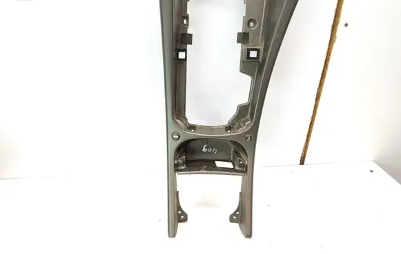 Lancia Thesis Gear shifter surround trim plastic