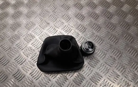 Gear lever shifter trim leather/knob