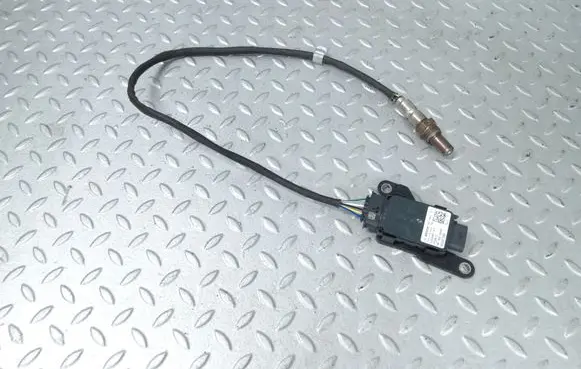 Citroen C4 III e-C4 Lambda probe sensor 9830817880 0281008671 0281008672
