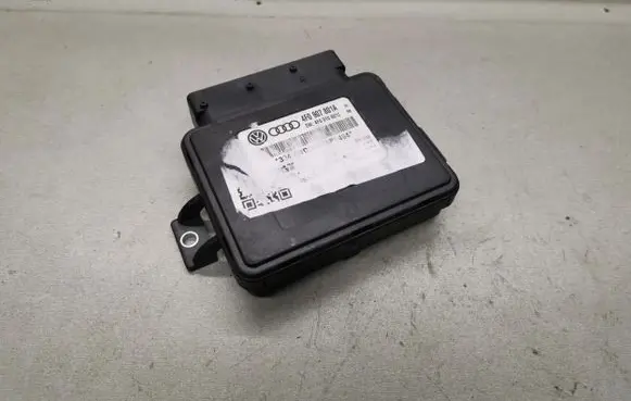 Audi A6 S6 C6 4F Hand brake control module 4F0907801A 4F0910801C