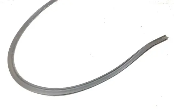 Volkswagen Tiguan Allspace Engine compartment rubber 