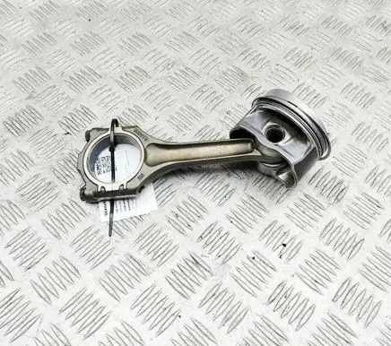 Volkswagen PASSAT B6 Piston 03H107065J 03H198401A