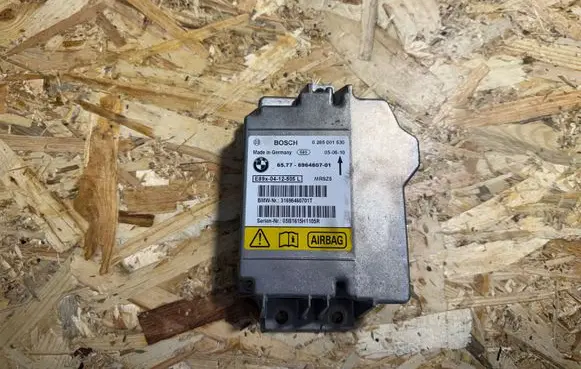 BMW 3 E90 E91 Airbag control unit/module 0285001530