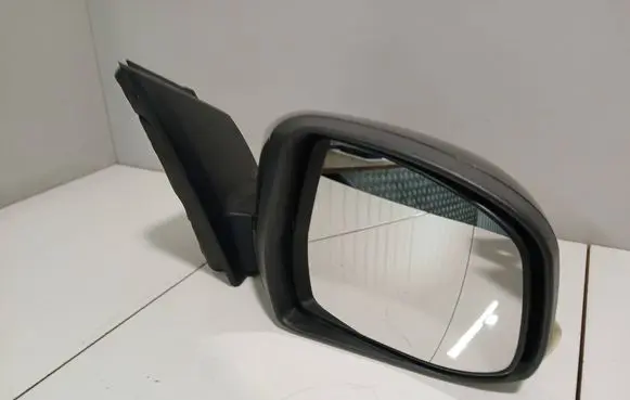 Ford Focus Front door electric wing mirror E9034550 E9024550