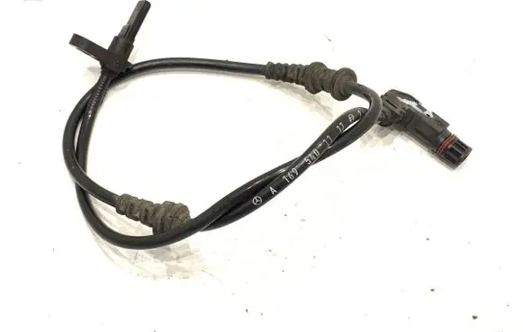 Mercedes-Benz B W245 ABS wheel speed sensor A1695401117