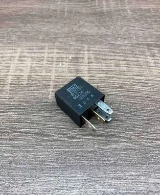 Hyundai Amica Other relay 9522429000 SDAA
