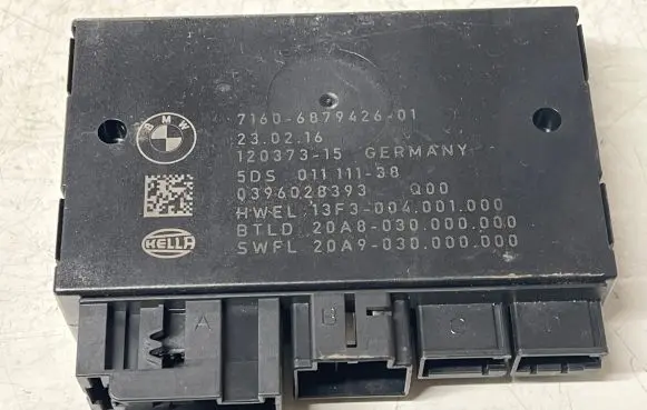 BMW 7 G11 G12 Tow bar trailer control unit/module 6879426 230216