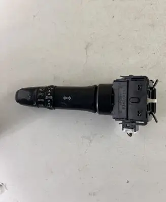 Peugeot 4007 Indicator stalk E380013