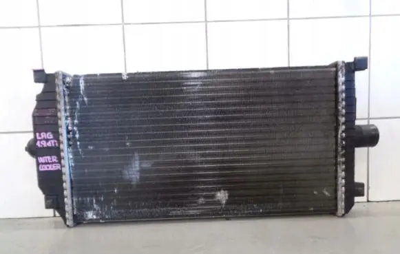 Renault Laguna I Intercooler radiator