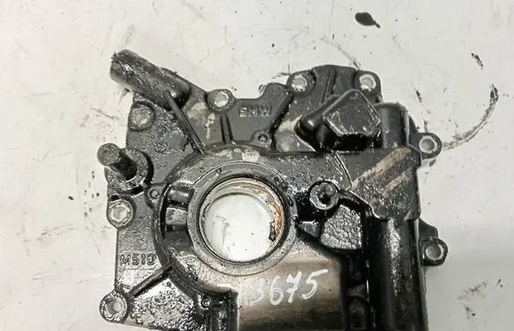 BMW 5 E39 Oil pump M51D