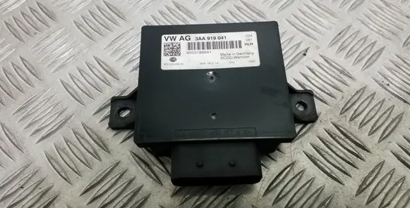Volkswagen PASSAT B7 Power management control unit 3AA919041